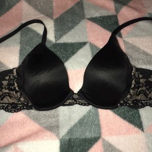 DKNY BLACK BRA